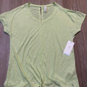 Balance Collection Light Green Women's Short Sleeve Top
